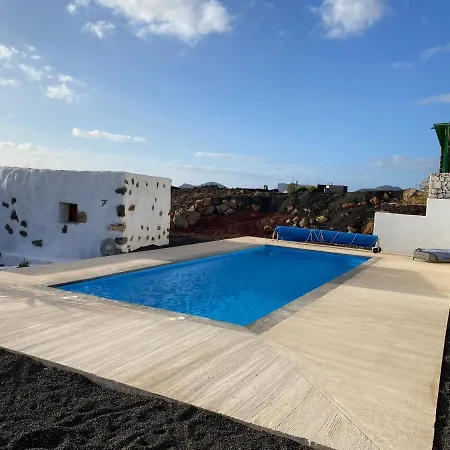 Ziegenstall Mit Meerblick Yaiza (Lanzarote)